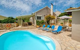 Loggos Seaview Cottage With Private Pool By Konnect
